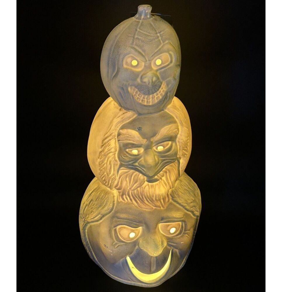 Disney's Haunted Mansion Jack-O-Lantern Hitchhiking Ghosts Lantern In/Outdoor - Picture 2 of 14